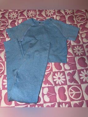 Light Blue Seamless Workout Set